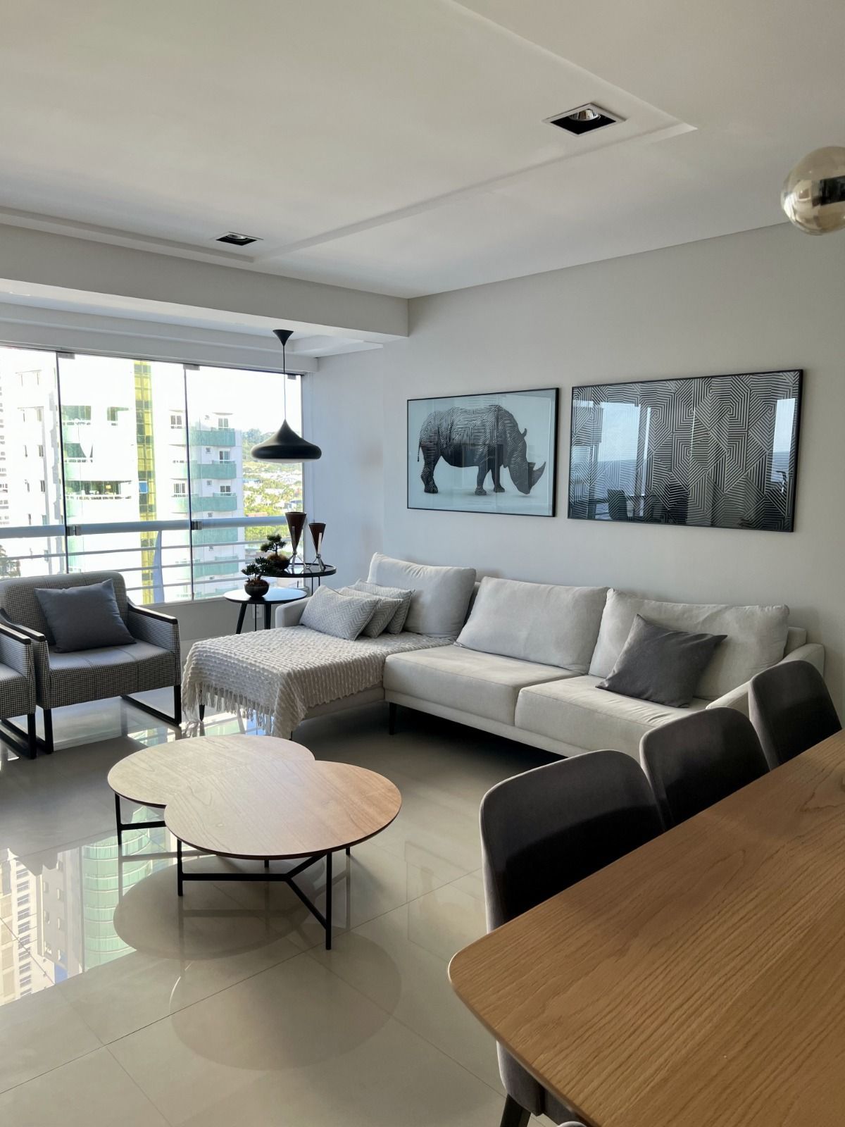 Apartamento com ótima localização no centro de BC